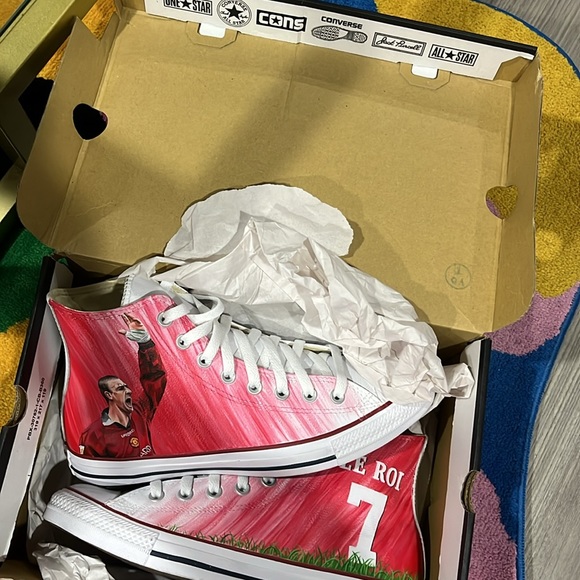 Brand new shoes custom made by my colleague Stella portrait of Eric Cantona - Picture 3 of 11